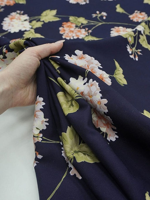 Штапель Ароматная гортензия цв.чернильный, ш.1.45м, вискоза-100%, 105гр/м.кв - Купава фото 2