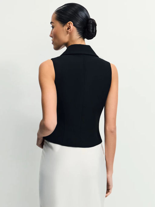 Укороченный приталенный жилет / Zarina фото 5