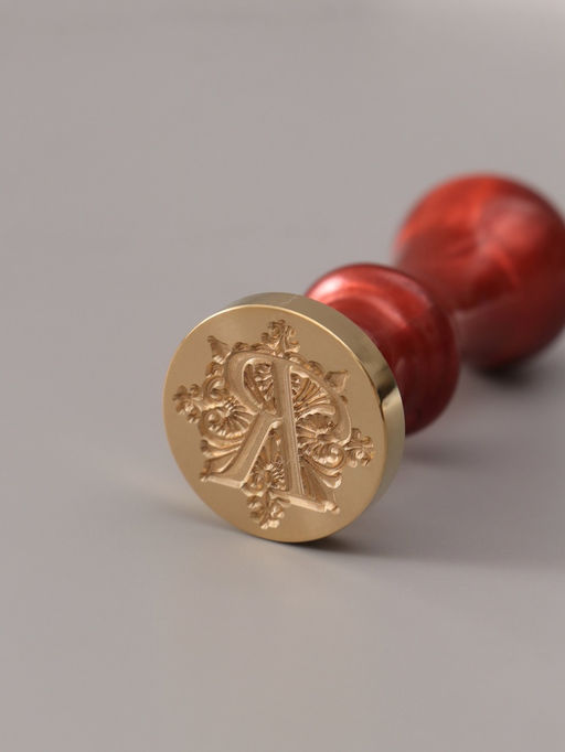 Печать для сургуча с пластиковой ручкой «Буква R на вензеле», 2.5×2.5×6.5 см