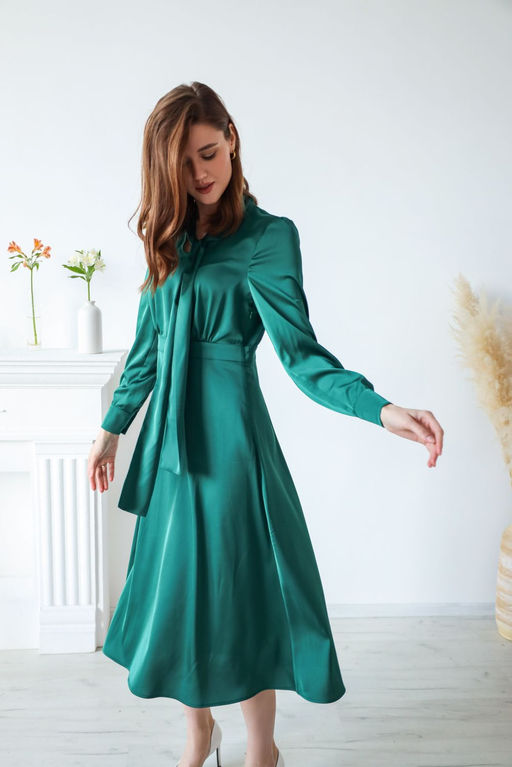 Платье AURA 3082-170-Р изумруд