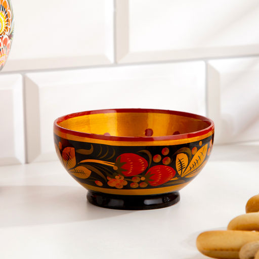 Чашка деревянная хохлома «Ягодка»