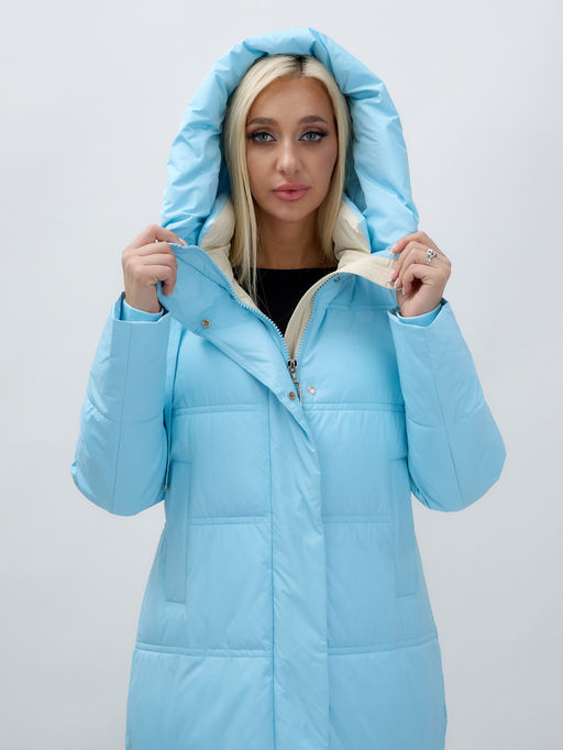 Пальто утепленное стеганное зимнее с капюшоном женское голубого цвета 9625Gl - Mtforce фото 7