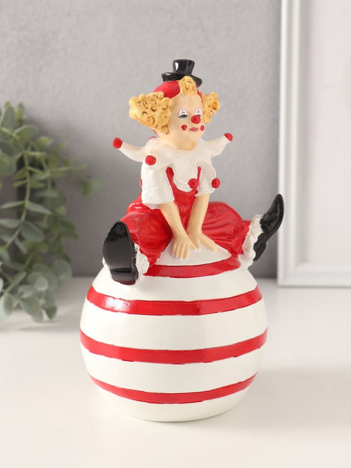 Копилка для денег «Клоун в цилиндре, на надувном мяче», полистоун, красно-белый, 12.5×11×20.5 см