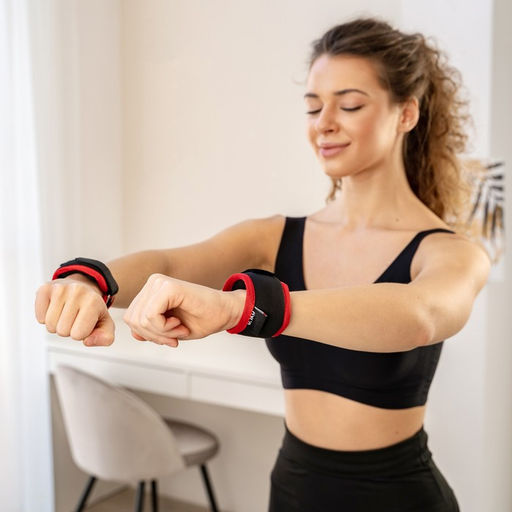 Утяжелители на запястье ONLYTOP, 2 шт. × 100 г, цвет красный