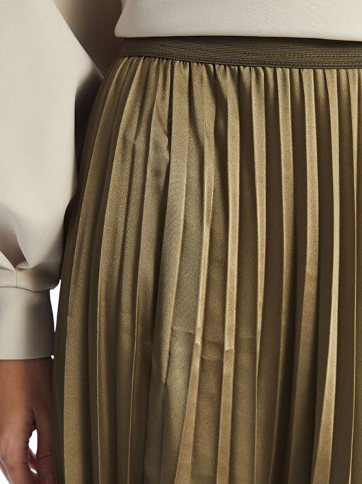 Beli Lastikli Saten Kad?n Pileli Etek