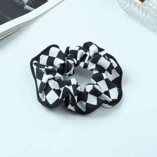 Цена за 3 шт. Резинка для волос «Орбита», шахматка тонкие края, 9 см, чёрно-белая