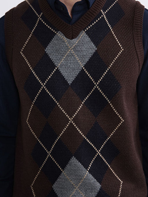 V Yaka Baklava Desenli Erkek Triko Kazak