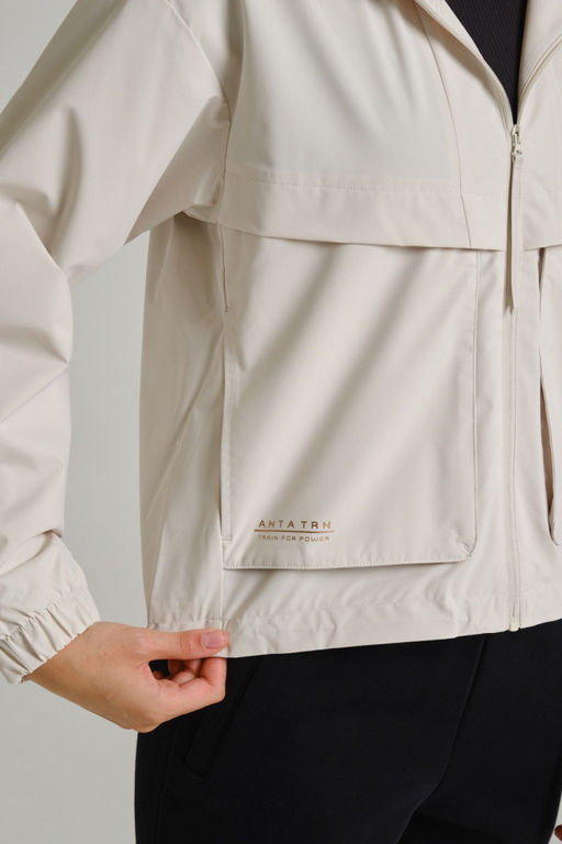 Ветровка Бежевый TRN Woven Track Top - Anta фото 4