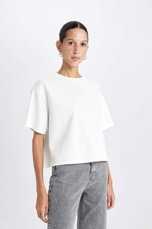 Женская базовая футболка с круглым вырезом и короткими рукавами свободного покроя - Defacto фото 3