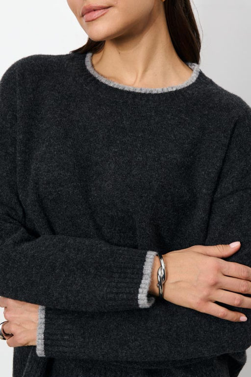 73400у Джемпер