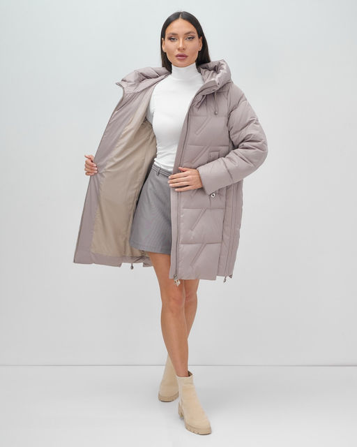 Куртка зимняя женская классическая с капюшоном светло-коричневого цвета 7671SK - Visdeer фото 17
