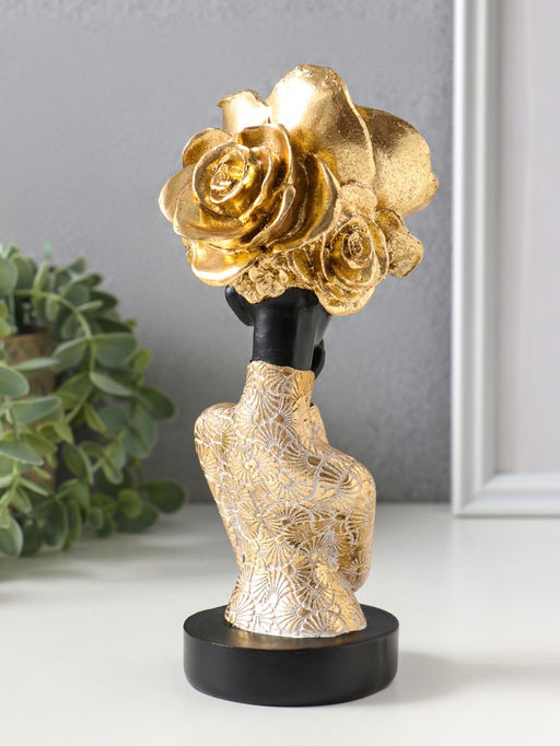 Бюст полистоун «Девушка с золотой розой, в наряде с узорами», чёрный, 9×7.5×19.5 см
