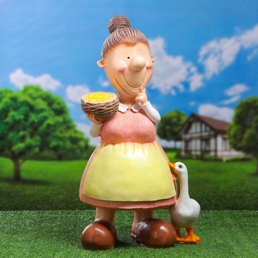 Садовая фигура из полистоуна «Бабушка с пшеницей», 60×24×30 см