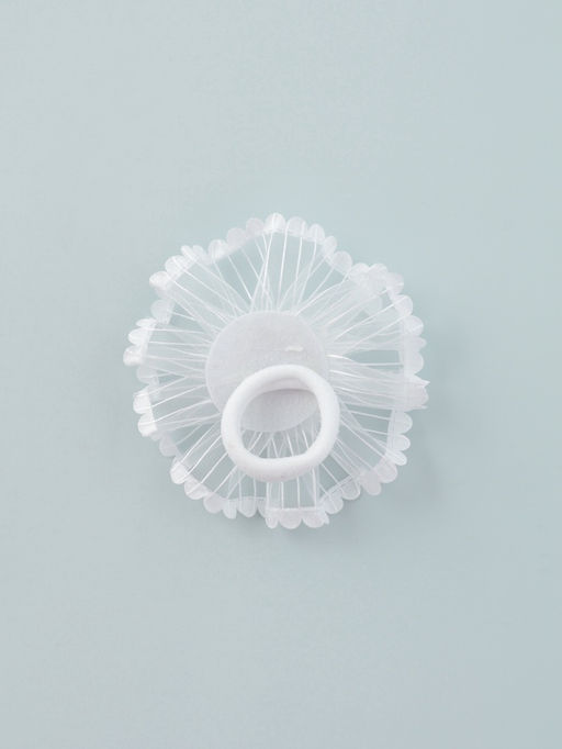 Цена за 6 шт. Бант для волос на резинке «Школьница», лучики роза, d=6 см, белый