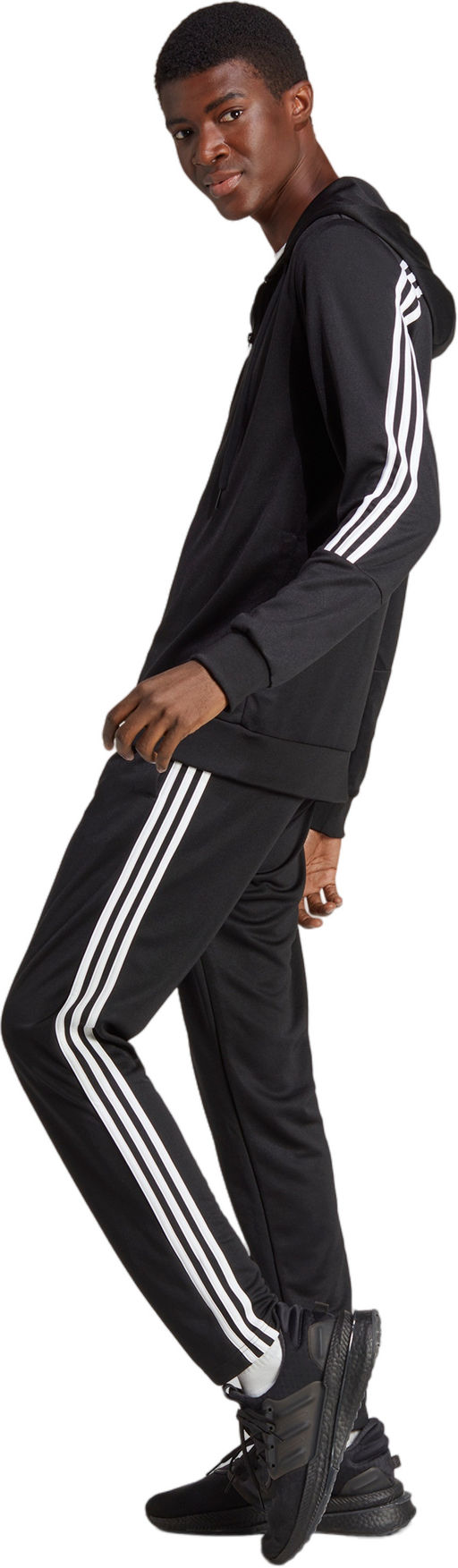 Спортивный костюм мужской