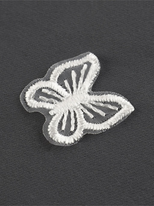 Цена за 2 шт. Аппликация для одежды «Бабочка», текстильная, 2.5×2.5 см, 10 шт., белая