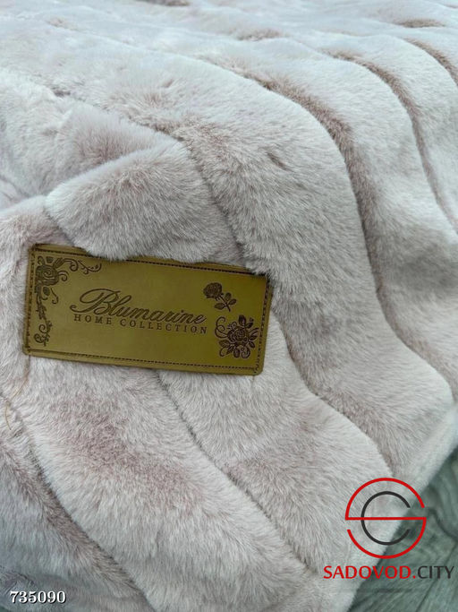 Меховой плед на кровать