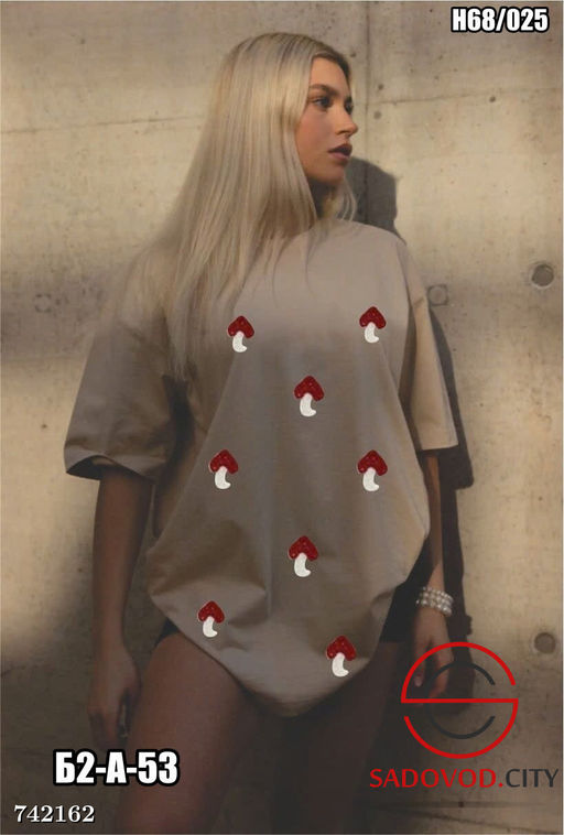 Женская футболка оверсайз