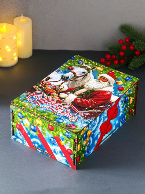 Новогодняя шкатулка подарочная Дед Мороз и лошадь, для подарков, самосборная, 28?19.5?11 см