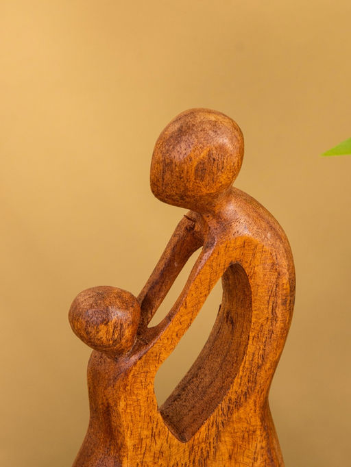 Сувенир «Объятия», 20×9.5×3 см, дерево