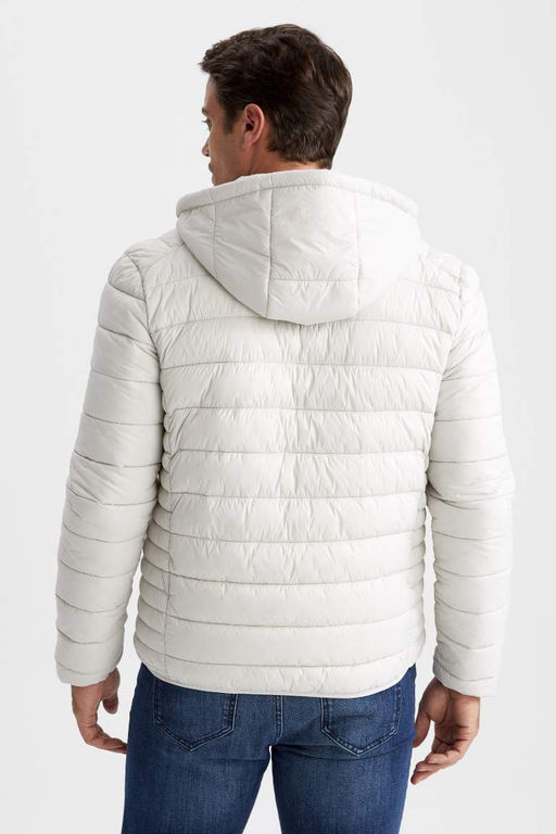 Водоотталкивающая куртка-пуховик с капюшоном и термоизоляцией Slim Fit - Defacto фото 7