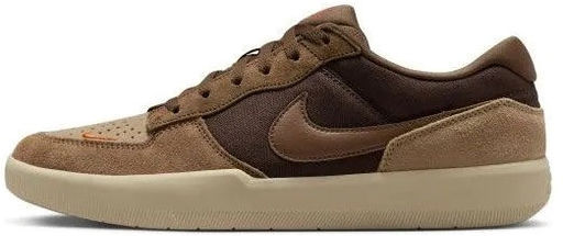 Кроссовки взрослые