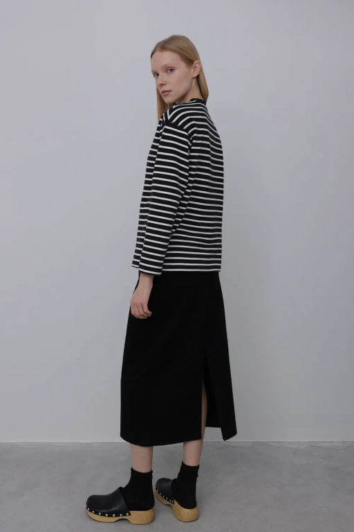 Черно-белый лонгслив в горизонтальную полоску - Incity фото 5