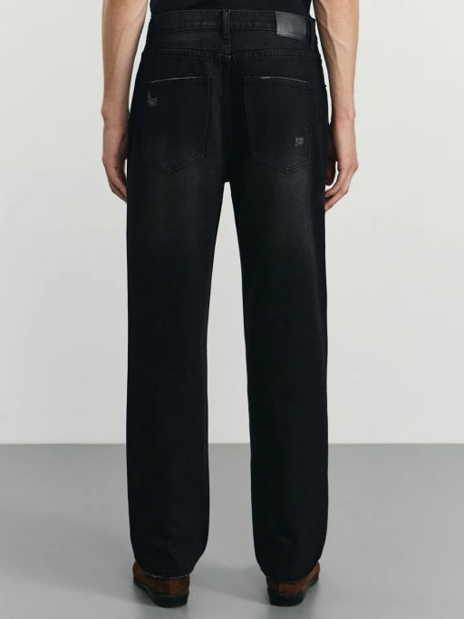 Джинсы straight с эффектом destroyed / Zarina