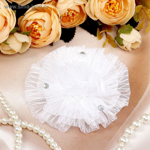 Цена за 6 шт. Бант для волос на резинке «Школьница», полосатик стразинка, d=9 см, белый