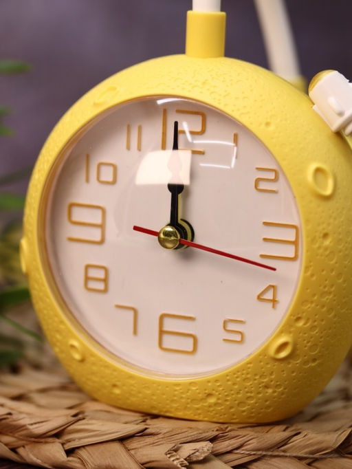 Часы-будильник "Moonlight Alarm Clock" (13,5х10 см)
