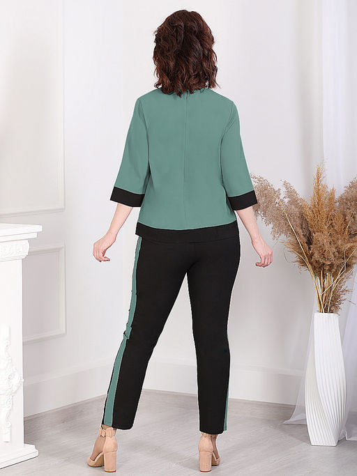 Костюм повседневный с черными брюками и зеленой блузкой - Almond фото 2