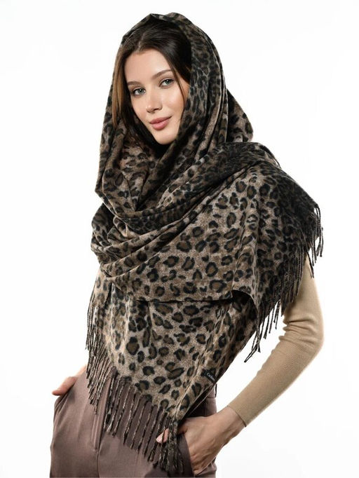 Яркий палантин с анималистичным принтом - Pretty mania фото 8