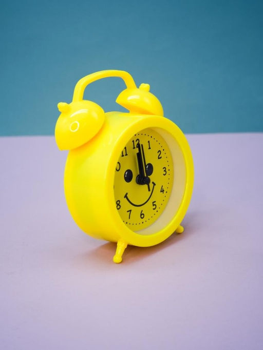 Часы-будильник SMILE, yellow (13,5х10,5 см)