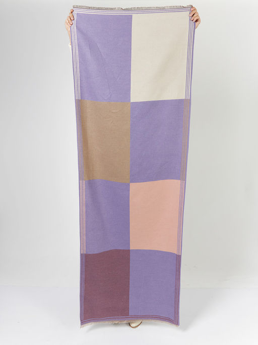 В СОСТАВЕ ШЕРСТЬ И КАШЕМИР Большой, мягкий, теплый однотонный двусторонний палантин. - Tantino фото 10