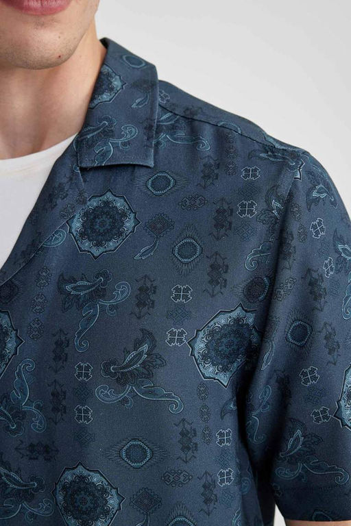 Рубашка из вискозы с коротким рукавом стандартного кроя с рисунком - Defacto фото 9