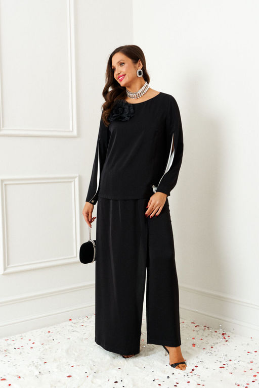 Костюм Beautiful Free 6386 черный с молоком