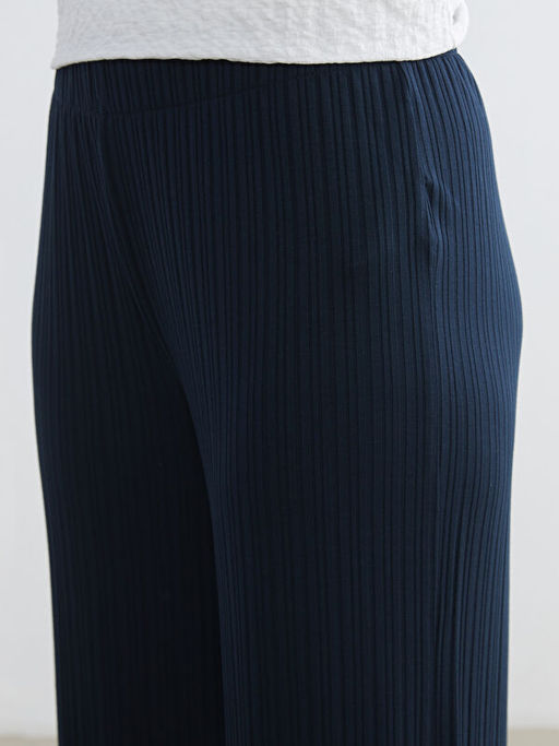 Beli Lastikli Dokulu Kad?n Pantolon