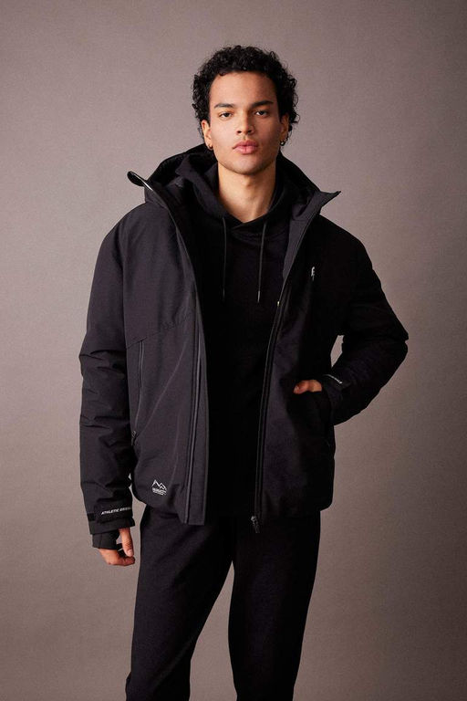 Водоотталкивающее водонепроницаемое пальто приталенного кроя DeFactoFit с капюшоном и молнией  фото 4