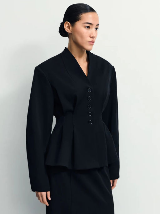 Приталенный жакет с вискозой в составе / Zarina