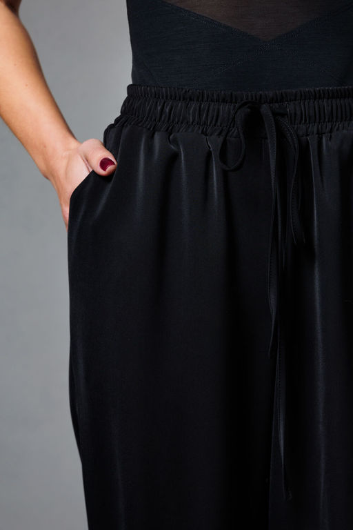 Брюки KOKOdea 212260.25 черный фото 2