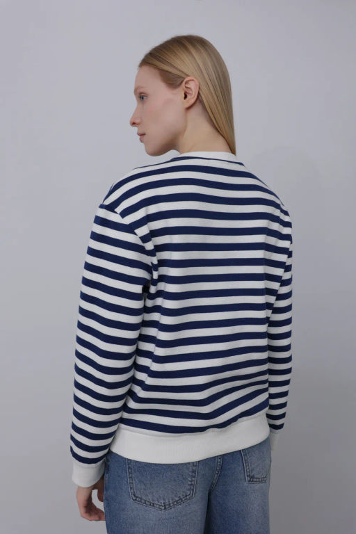 Бело-черная толстовка в горизонтальную полоску - Incity фото 10