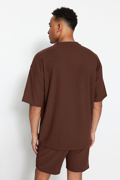 Kahverengi Oversize/Geni_ Kesim Dokulu Ottoman T-Shirt TMNSS23TS00081 - Trendyolmilla фото 2
