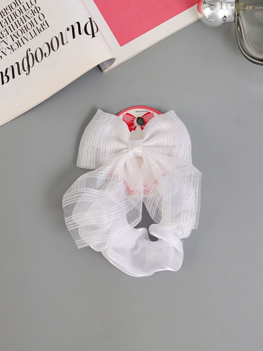 Цена за 6 шт. Набор для волос «Школьница», резинка 10 см, зажим 9 см, классик объём, белый