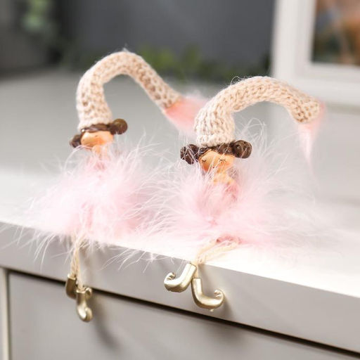 Фигурка настольная полистоун «Ангелочек-стесняшка в розовой пуховой юбке», на полку, 18×3.5×4 см, МИКС