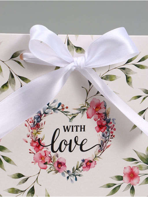 Цена за 5 шт. Коробка - переноска подарочная для цветов «С любовью», 19×19×19 см, с лентами