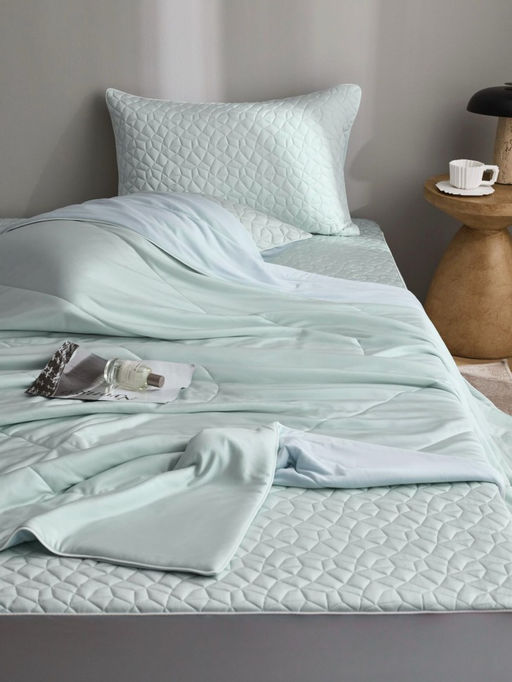 Одеяло Mency Tencel с наматрасником с наволочками ODMNAMT04