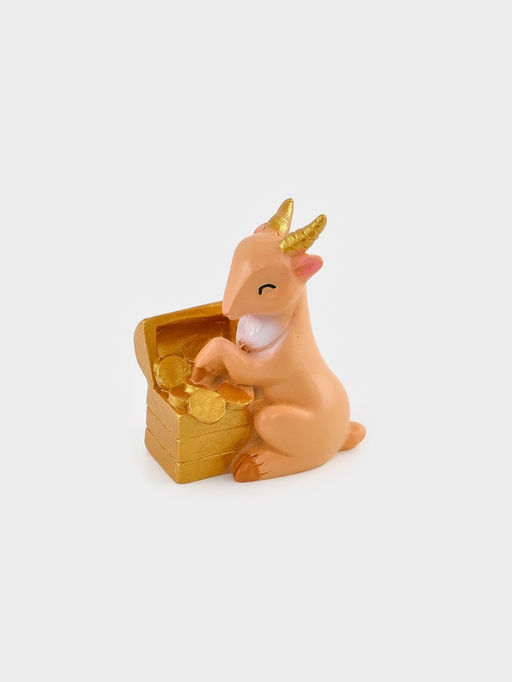 Фигурка "Козочка с сундуком", 5.5 х 4,8 см