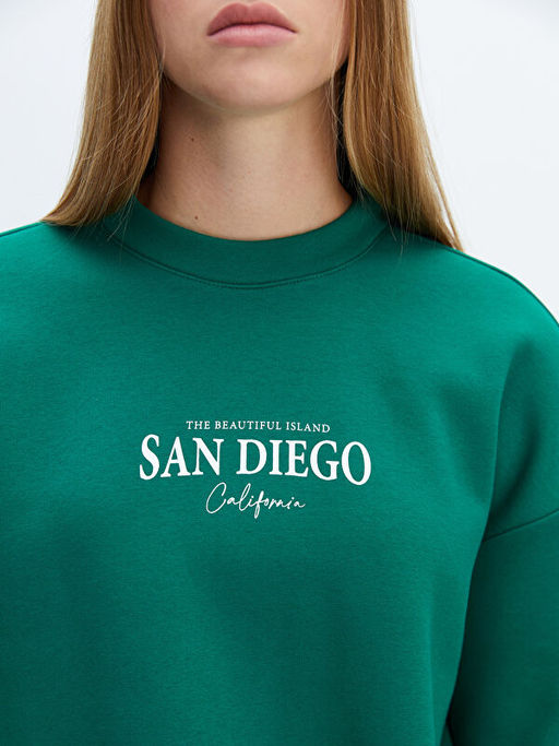 Bisiklet Yaka Bask?l? Oversize Kad?n Kal?n Sweatshirt