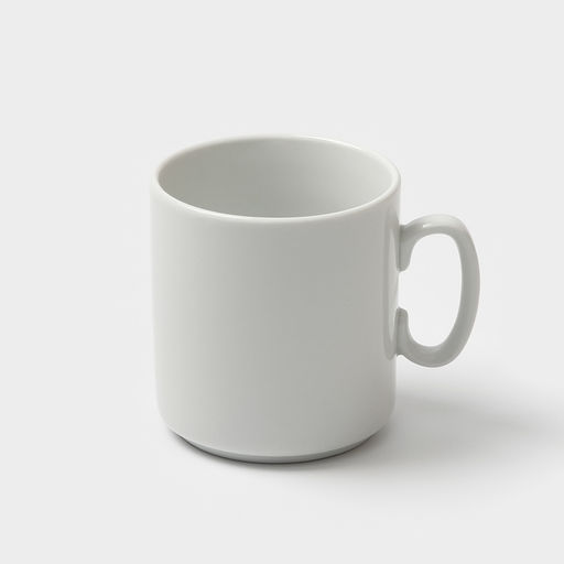 Набор фарфоровой посуды «Классический», 24 предмета: тарелка плоская d=17.5 см, d=20 см, тарелка глубокая 700 мл, d=20 см, кружка 300 мл