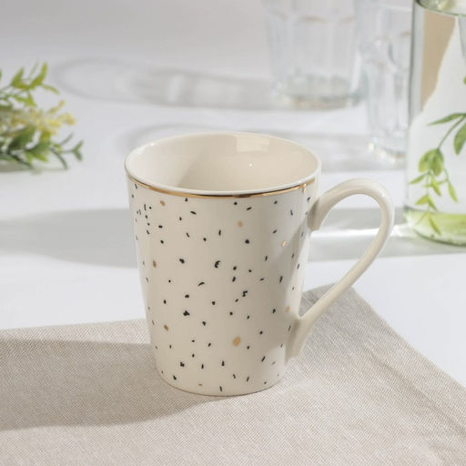 Кружка фарфоровая Доляна Шоколадная крошка, 350 мл, цвет белый